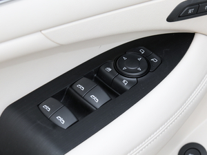 201928T Avenir {܇ƅ^	