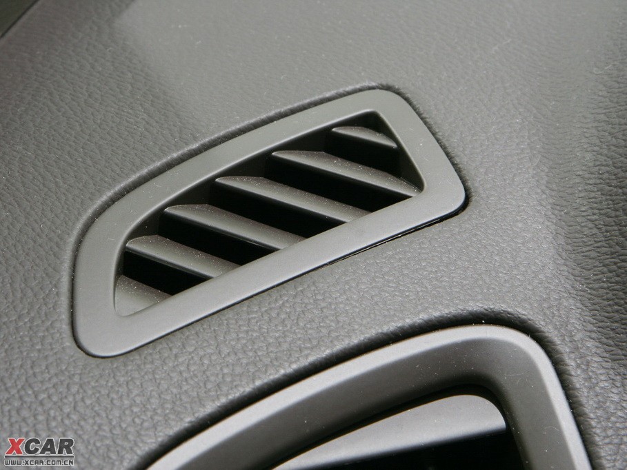 2009����� 2.0L ���m��