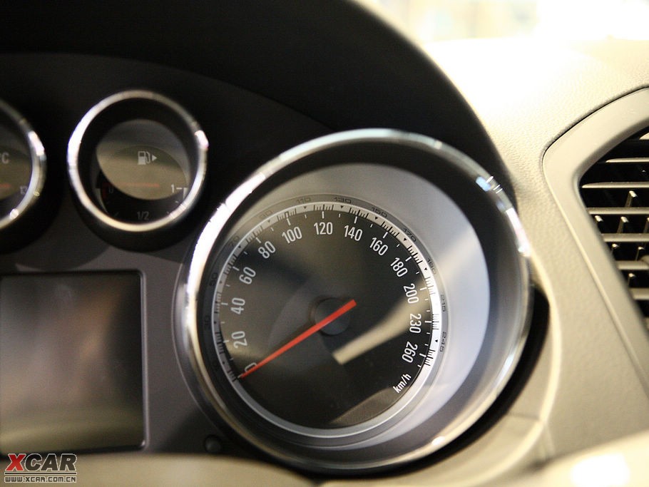 2009����� 2.0T ���A�\�Ӱ�