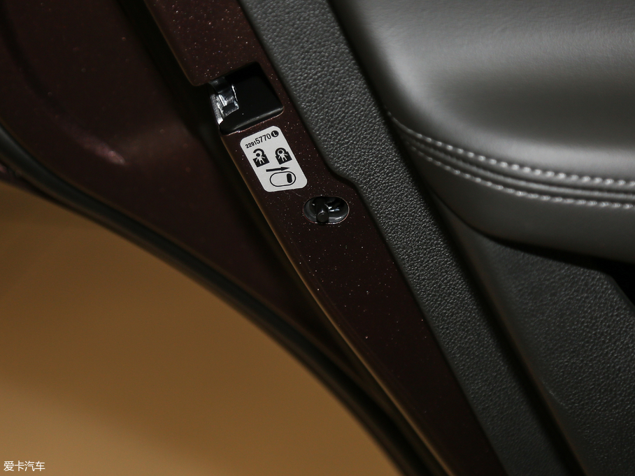 2019 20T (q)Ӣ VI