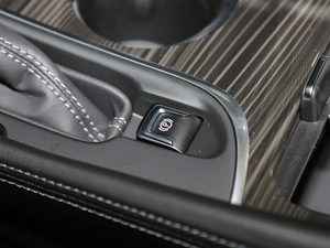 201920T 򌾫Ӣ VI v܇Ƅ