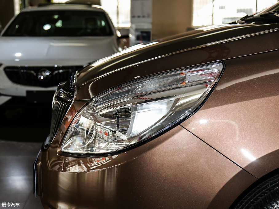 2018eGL8 28T A (gu)VI