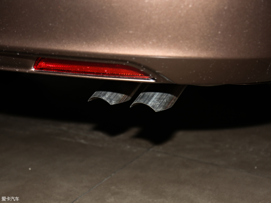 2018eGL8 28T A (gu)VI