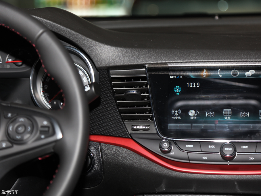 2019GS ɎGS 20T pxϺA