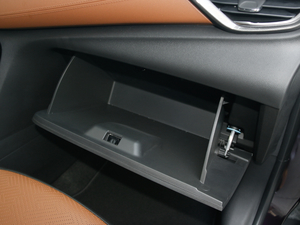 202020T GS CVT(q)Ş g