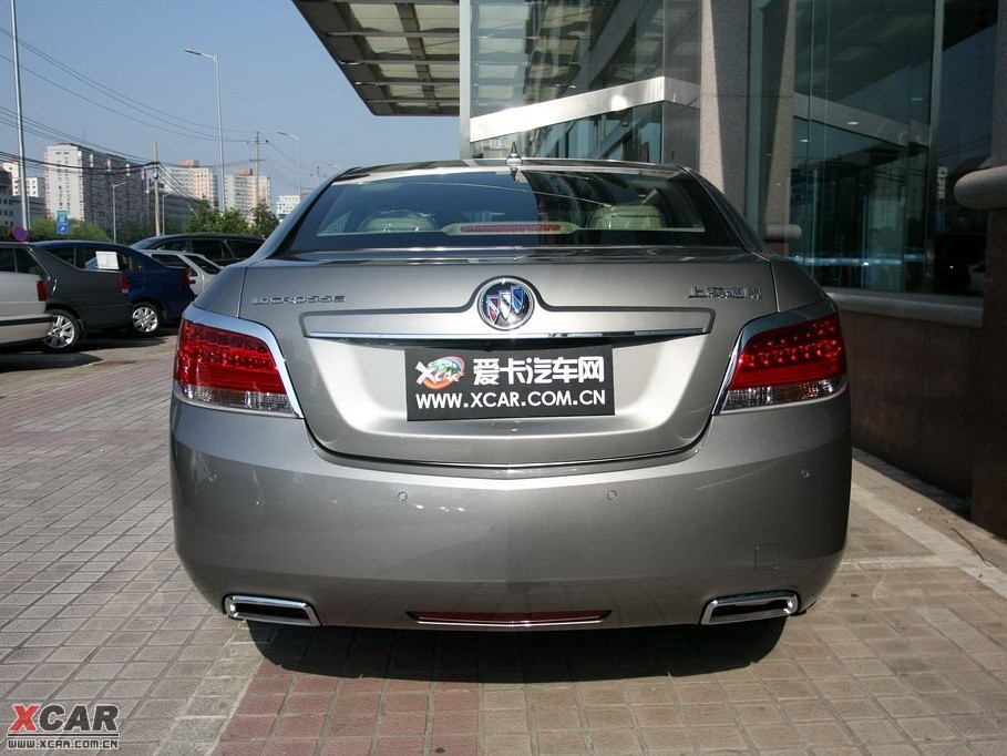2009Խ 3.0L Ş