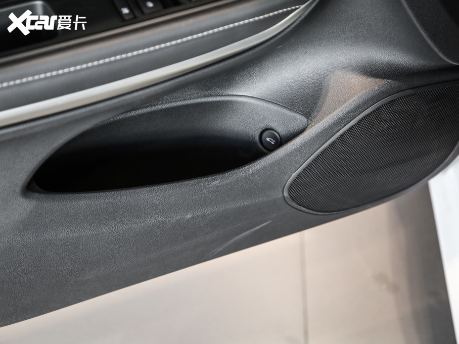 2020������Pro 20T �I����