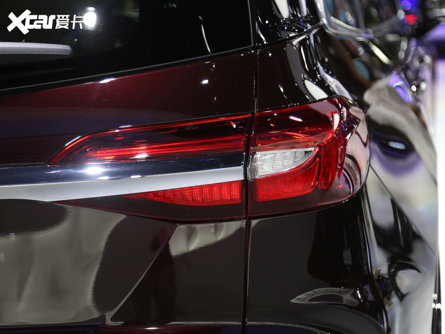 2020 28T (q)AvenirS