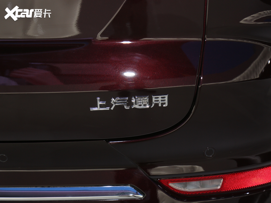 2020 28T (q)AvenirS