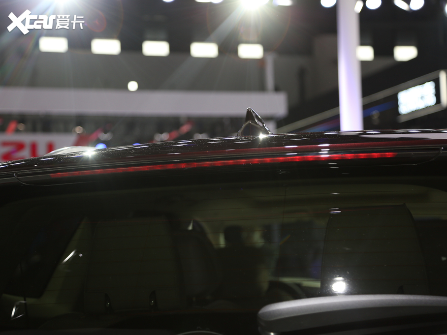 2020 28T (q)AvenirS