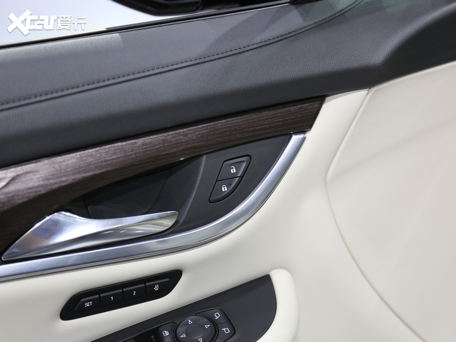 2020 28T (q)AvenirS