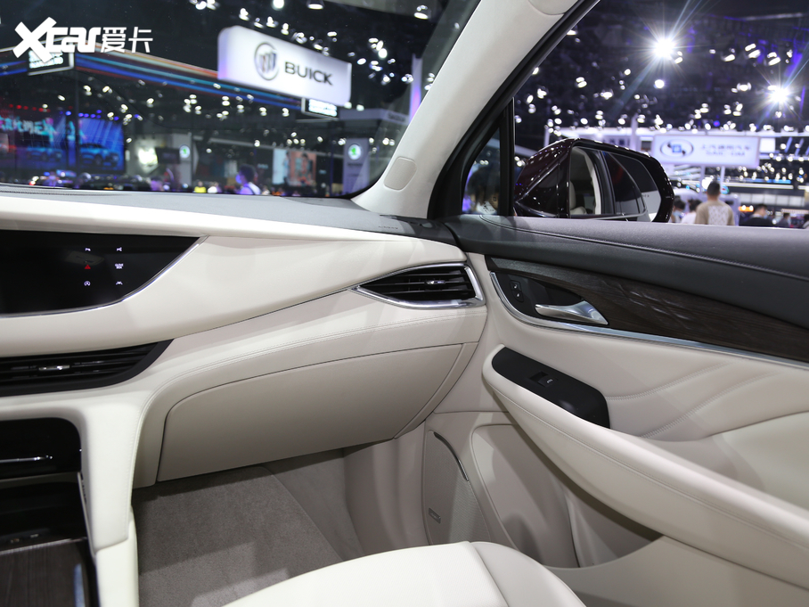 2020 28T (q)AvenirS