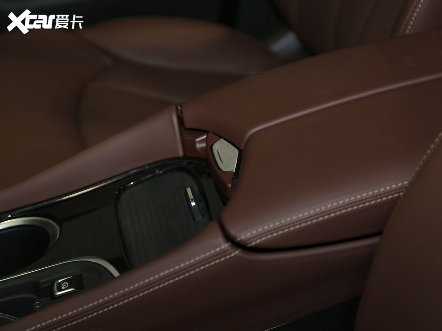 2020����� 20T �����A��