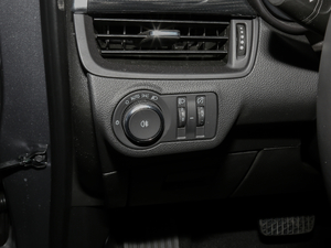 202028T (q)Ӣ п؅^(q)