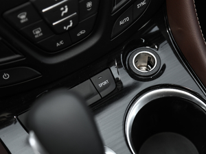 202028T 򌾫Ӣ п؅^