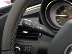 202028T 򌾫Ӣ п؅^