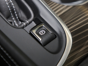 202020T 򌾫Ӣ v܇Ƅ