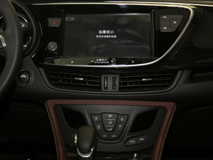 202020T (q)A {(dio)L(fng)