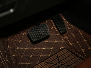 202028T 򌾫Ӣ п؅^