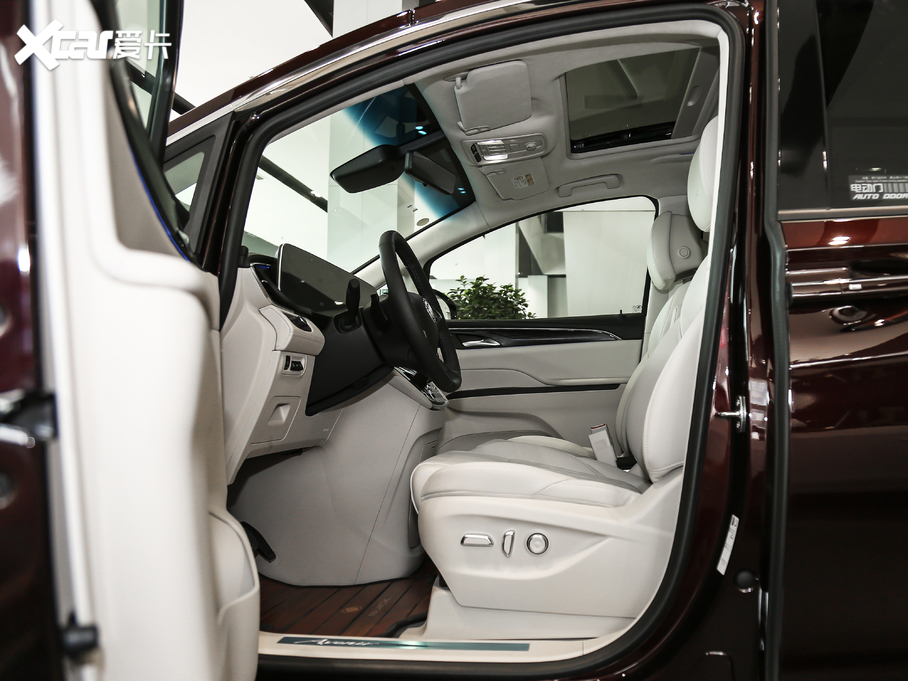 2020��e��GL8 ES��� Avenir���S�� �����t�Y��