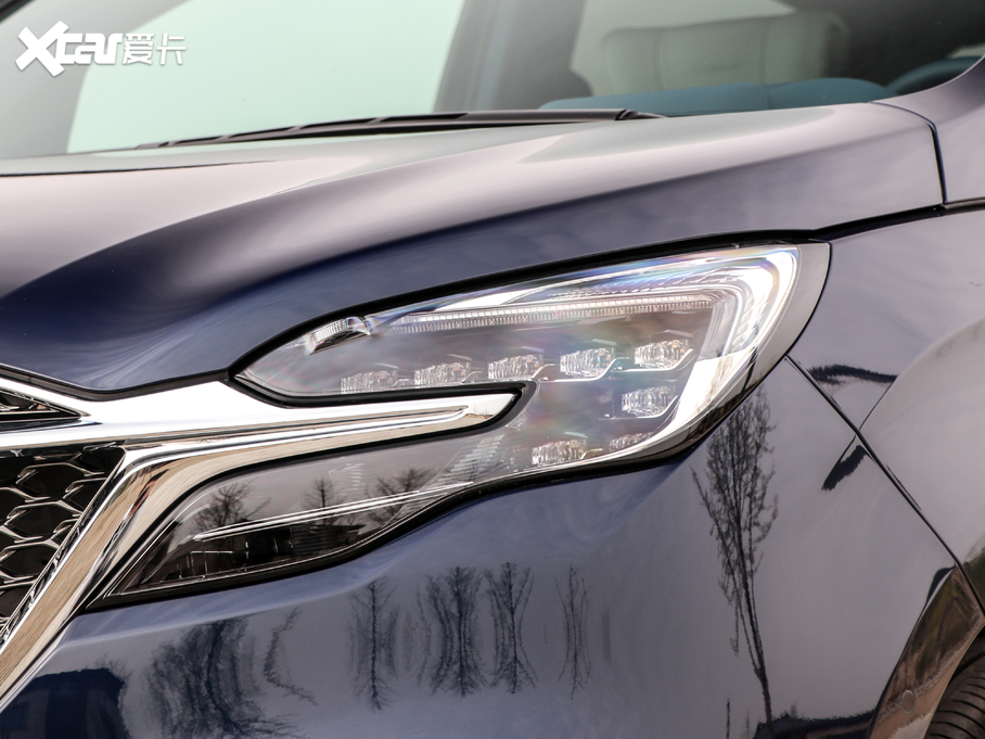 2020eGL8 ES AvenirS Y