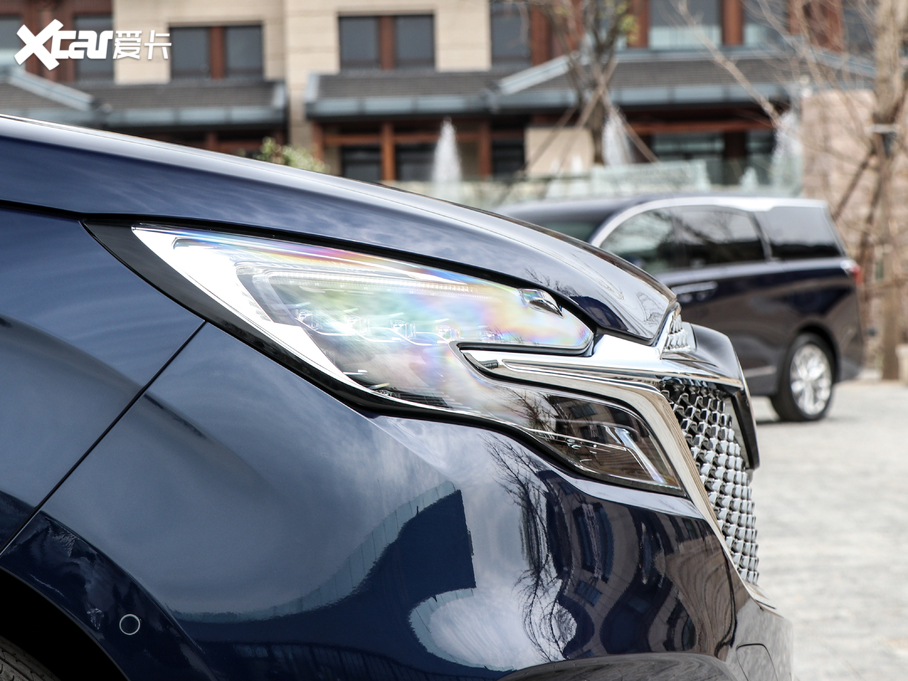 2020eGL8 ES AvenirS Y