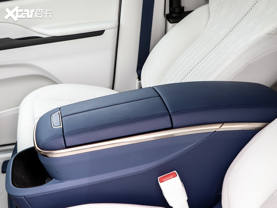 2020eGL8 ES AvenirS Y