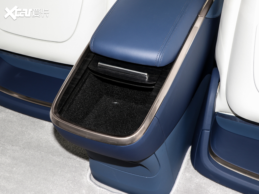 2020eGL8 ES AvenirS Y