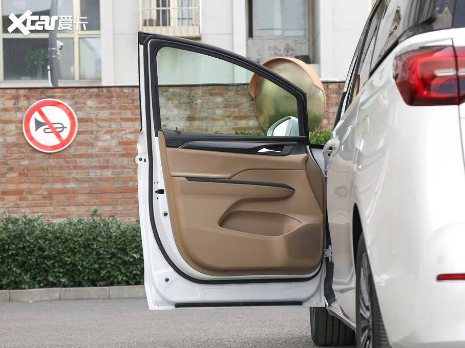 2020��e��GL8 ES��� 653T ���A��