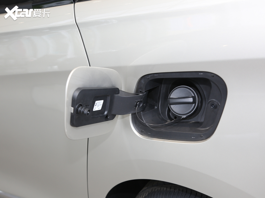 2020eGL8 ES 653T ǻŞ