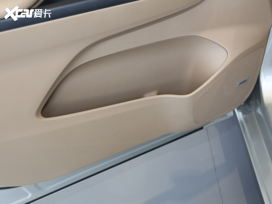 2020eGL8 ES 653T ǻŞ