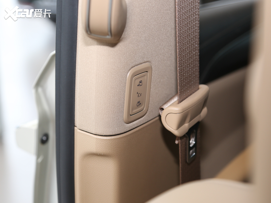 2020eGL8 ES 653T ǻŞ