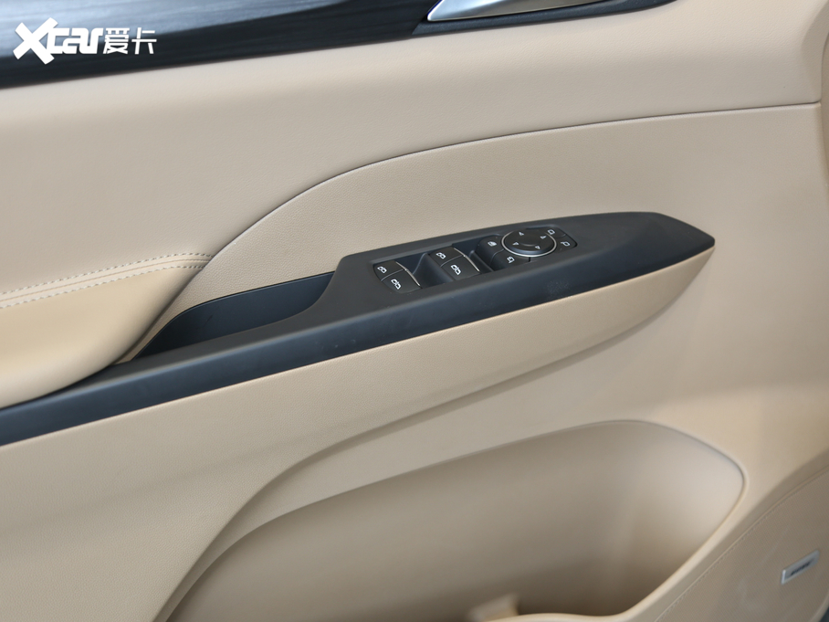 2020eGL8 ES 653T ǻŞ