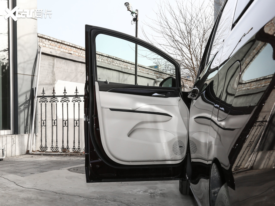 2020eGL8 ES AvenirS HY