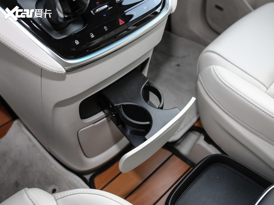 2020eGL8 ES AvenirS HY