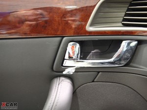 2009款2.8L 精英版（黑色内饰） 空间座椅