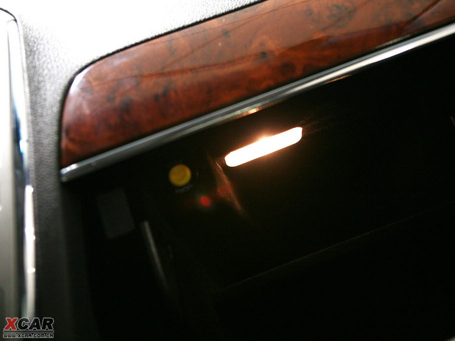 2009a 2.8L Ӣ棨ɫ