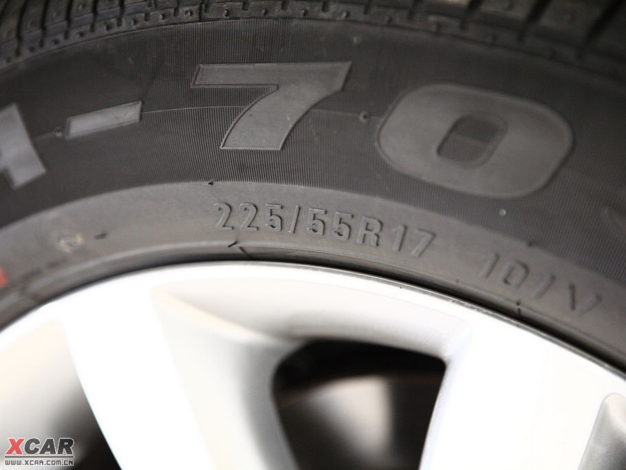 2009a 2.8L Ӣ棨ɫ