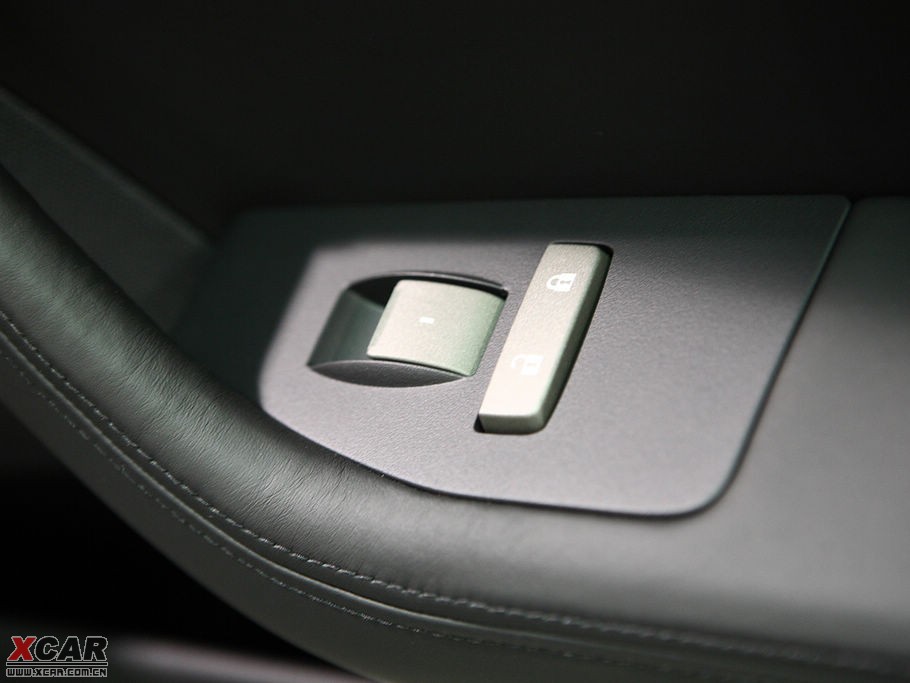 2009a 2.8L Ӣ棨ɫ(ni)