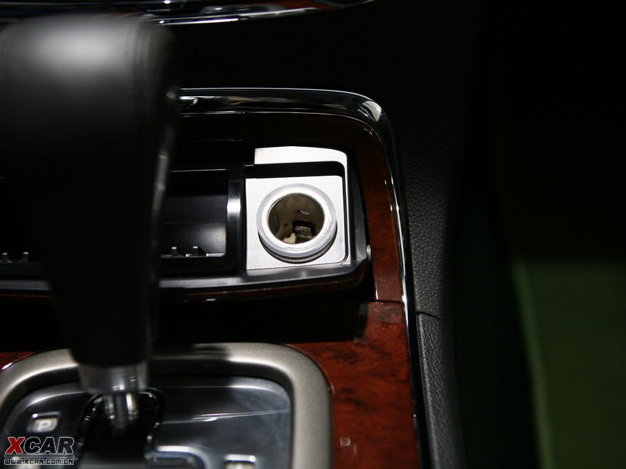 2009a 2.8L Ӣ棨ɫ