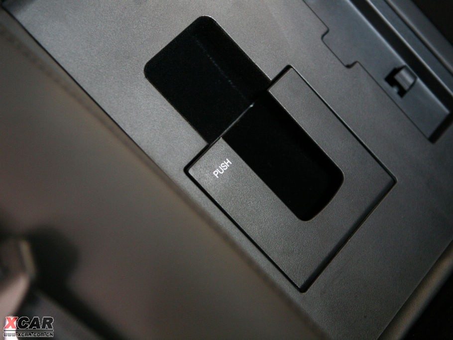 2009a 2.8L Ӣ棨ɫ