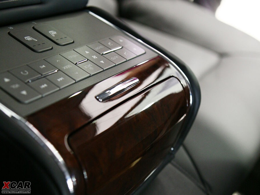 2009a 2.8L Ӣ棨ɫ