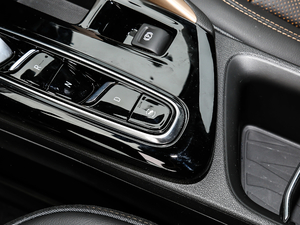 2020652E (lin)ǻ۰ п؅^(q)