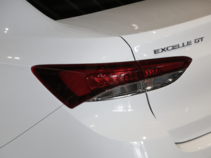 2021款1.3T 自动轻混动进取型 细节外观