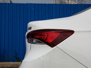 2021䷶ 1.5L Ԅ(dng)M(jn)ȡ (x)(ji)^