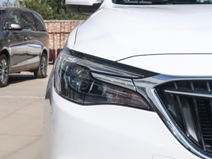 2021Ŀ ䷶ 1.5L Ԅ(dng)Ӣ (x)(ji)^