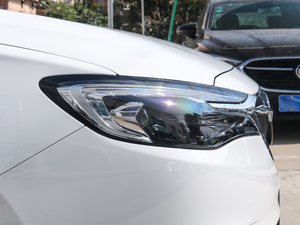 2021Ŀ ䷶ 1.5L Ԅ(dng)Ӣ (x)(ji)^