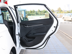 2021Ŀ ䷶ 1.5L Ԅ(dng)Ӣ g