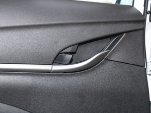 2021Ŀ ䷶ 1.5L Ԅ(dng)Ӣ g