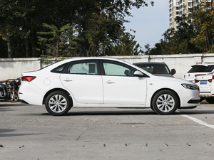 2021Ŀ ䷶ 1.5L ԄMȡ w^